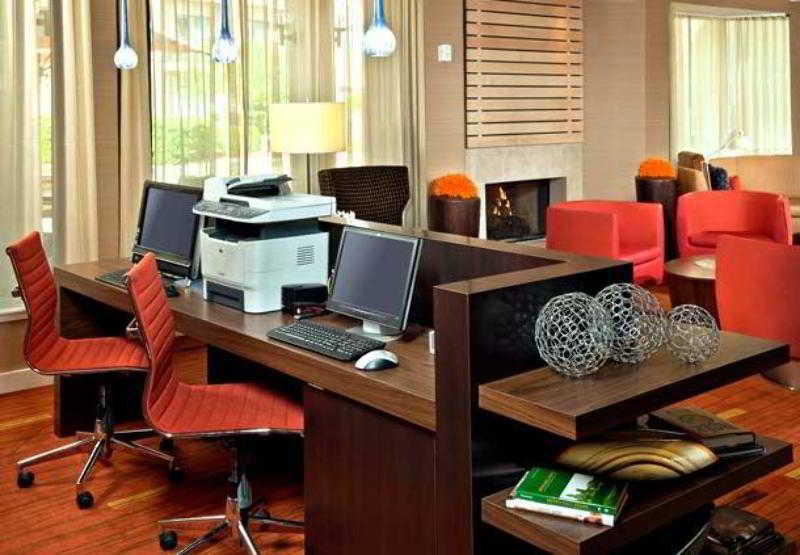 Courtyard By Marriott Fayetteville Zewnętrze zdjęcie